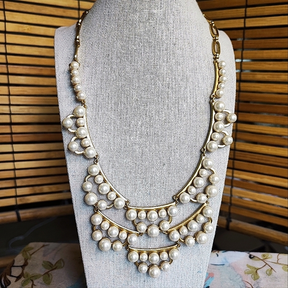 Stella • Dot Stella and Dot Signed Cascading Glass Pearl Necklace NIB - Picture 3 of 13